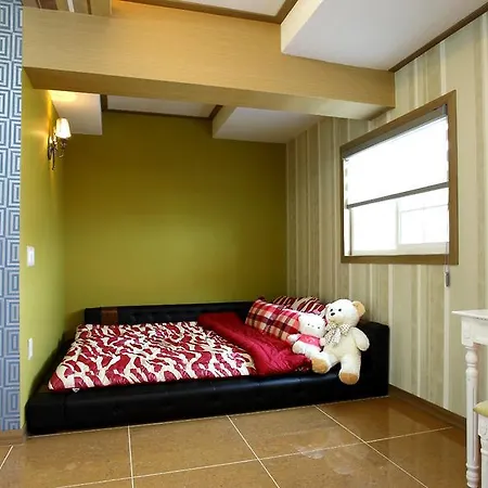 Bluesean Pension Namhae Exterior photo