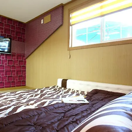 Bluesean Pension Namhae Exterior photo