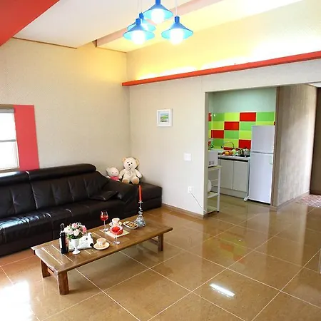 Bluesean Pension Namhae Exterior photo
