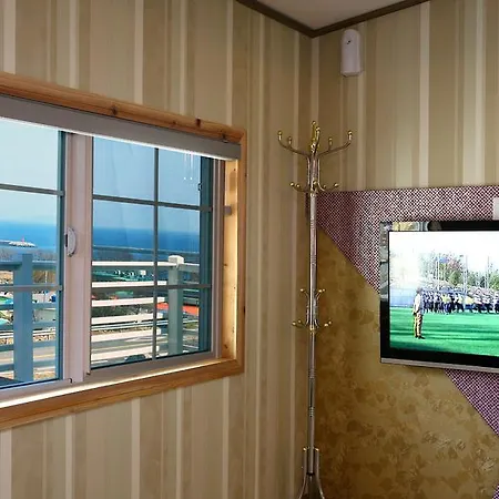 Bluesean Pension Namhae Exterior photo