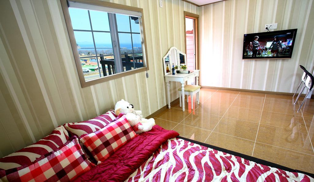 Holiday home Bluesean Namhae